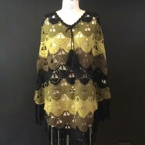 Diabless crochet poncho